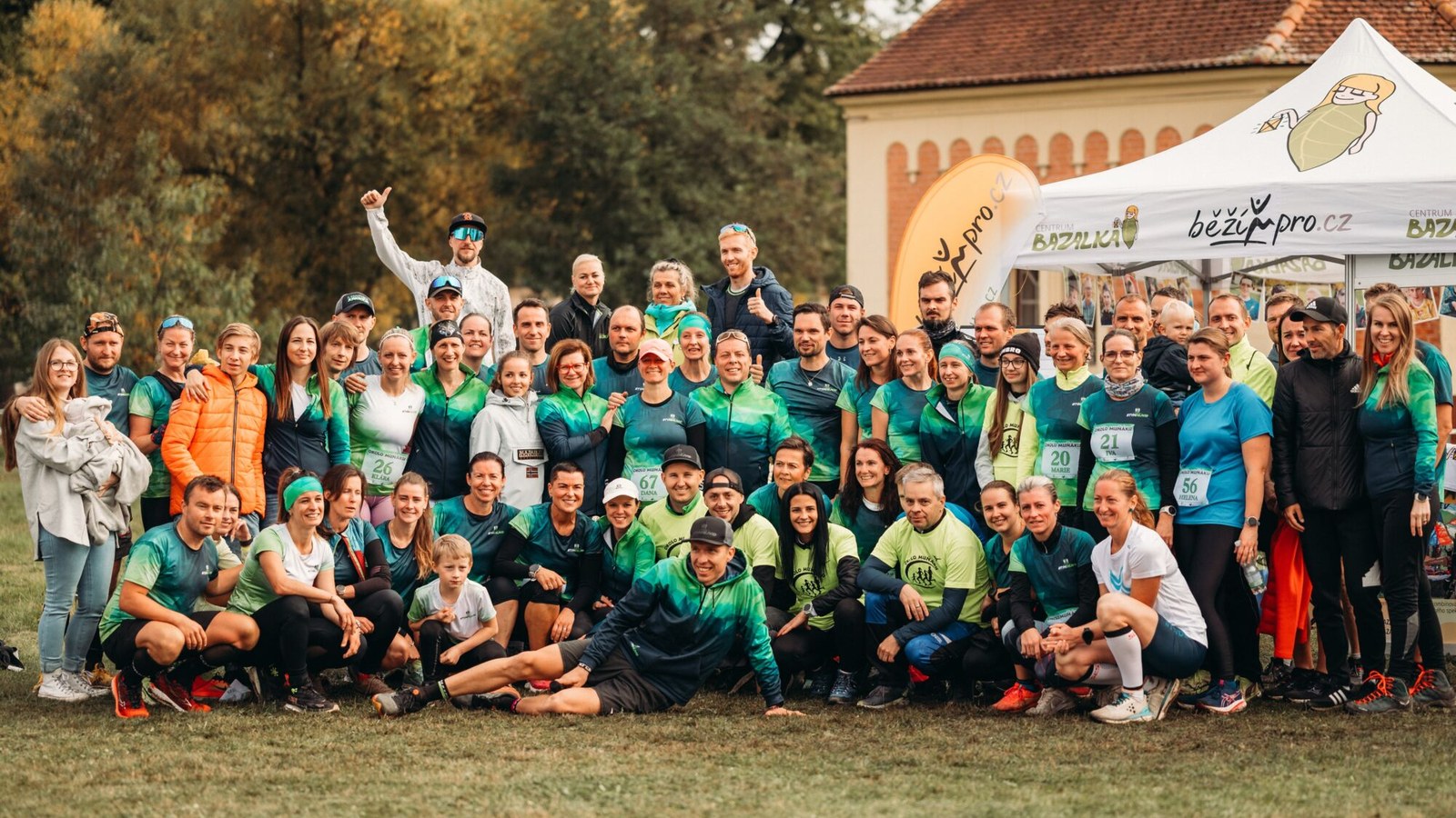 #tymdejvid na závodě Okolo Muňáku — skupinové foto