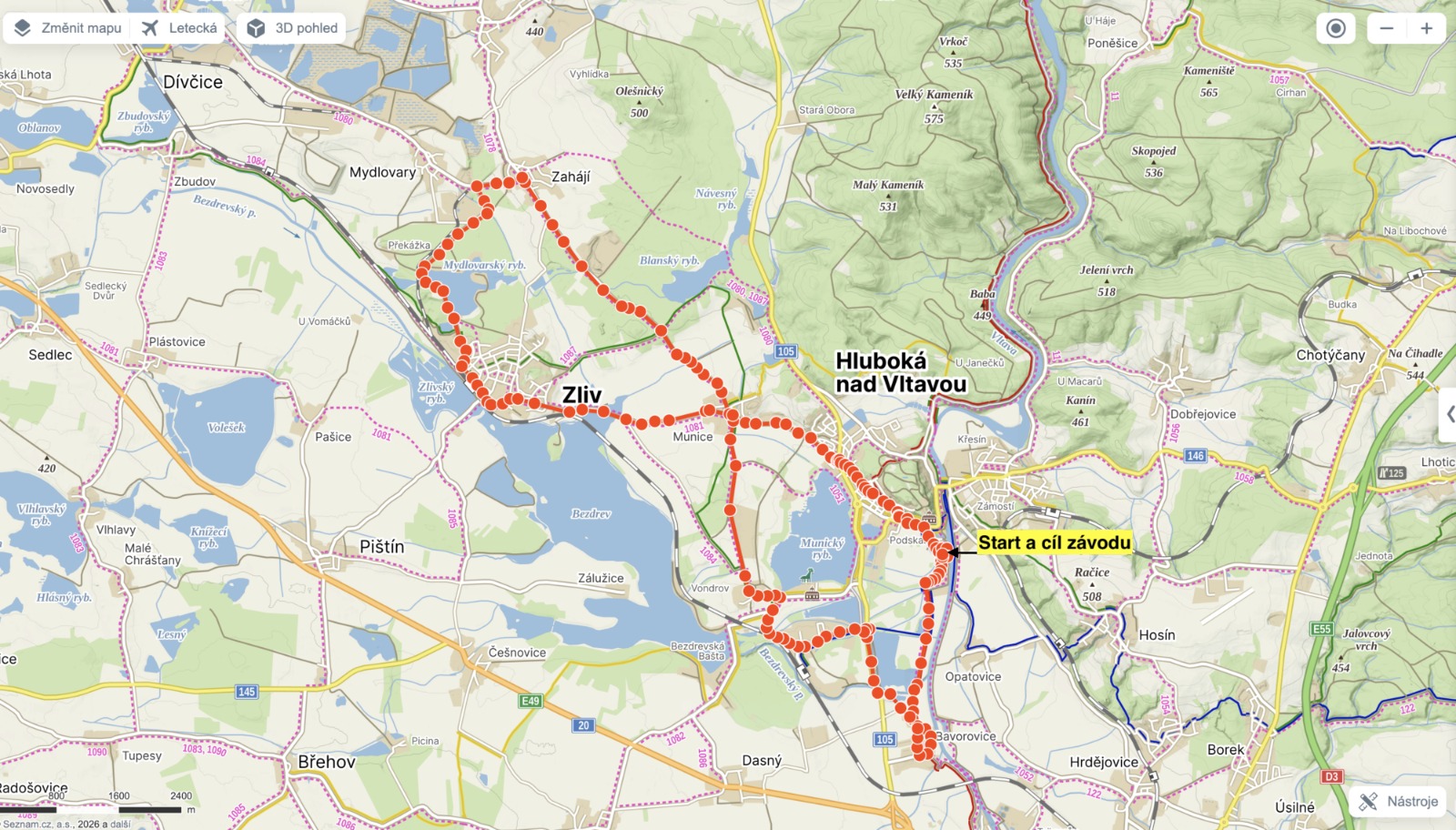 Mapa trasy závodu Běh kolem Hluboké — start a cíl na fotbalovém stadionu, trasa přes Munice, Zliv a Zahájí